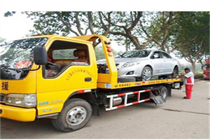 烟台附近24小时汽车拖车服务热线