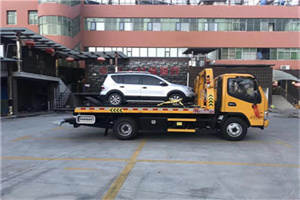 烟台汽车紧急补胎换胎救援